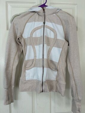 Lululemon Scuba Hoodie Womens 4 Beige Striped Full Zip Thumbholes Sweatshirt